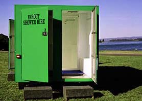 2 showers at the rear